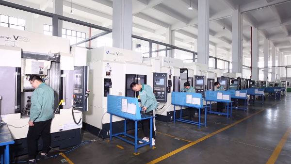 Centros de Mecanizado Vertical Makino