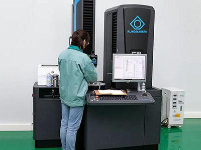 Centro de medición de engranajes de Klingelnberg